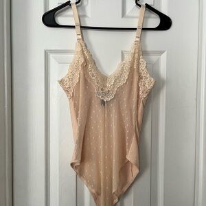 Forever 21 Cream Lace Bodysuit